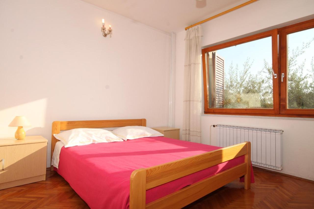 Apartment With A Parking Space - 7125