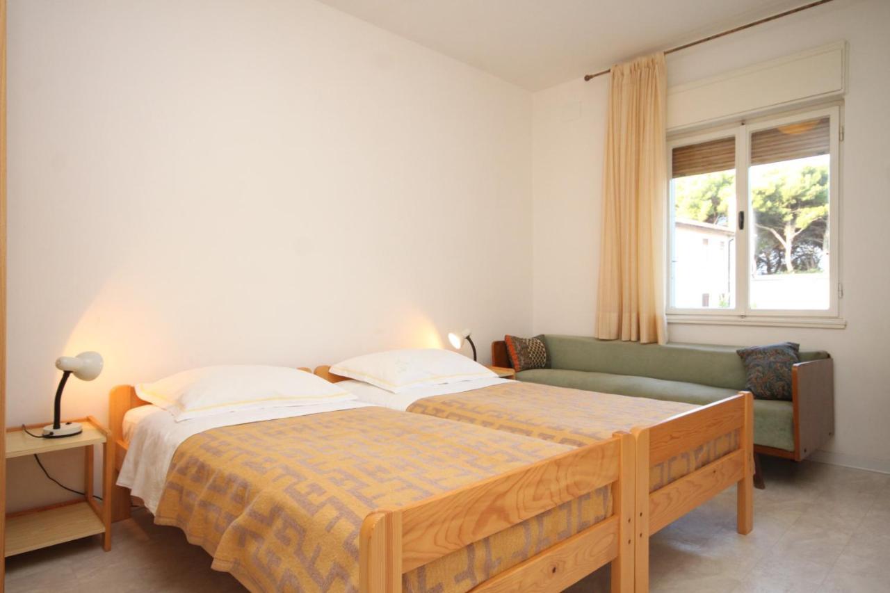 Apartment With A Parking Space - 7125